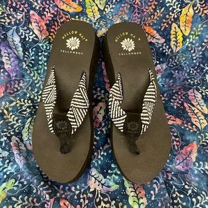 Yellow Box Yulisa Platform Thong Sandal Size 8